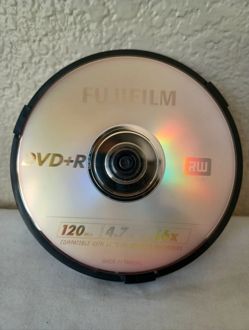 10 PACK Fujifilm DVD+R Blank Writeable Discs 120 Mins 4.7 GB New in Open Case